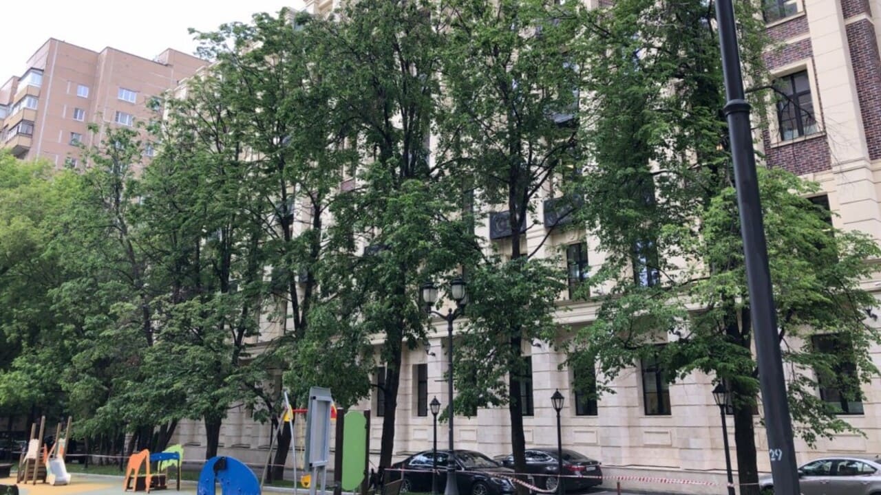 Офисы в аренду и на продажу рядом с метро Баррикадная в бизнес-центре Грузинка 30